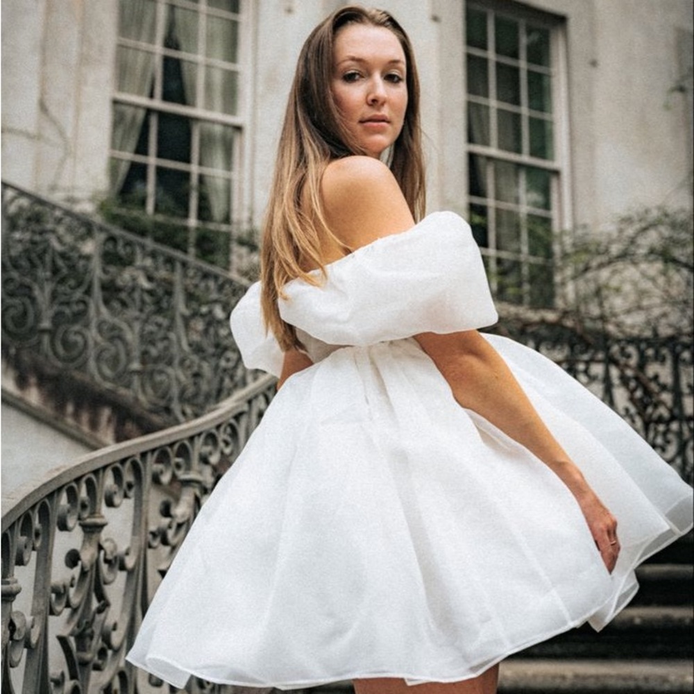 Selkie Ivory Puff Dress (M) - Picture 4 of 16